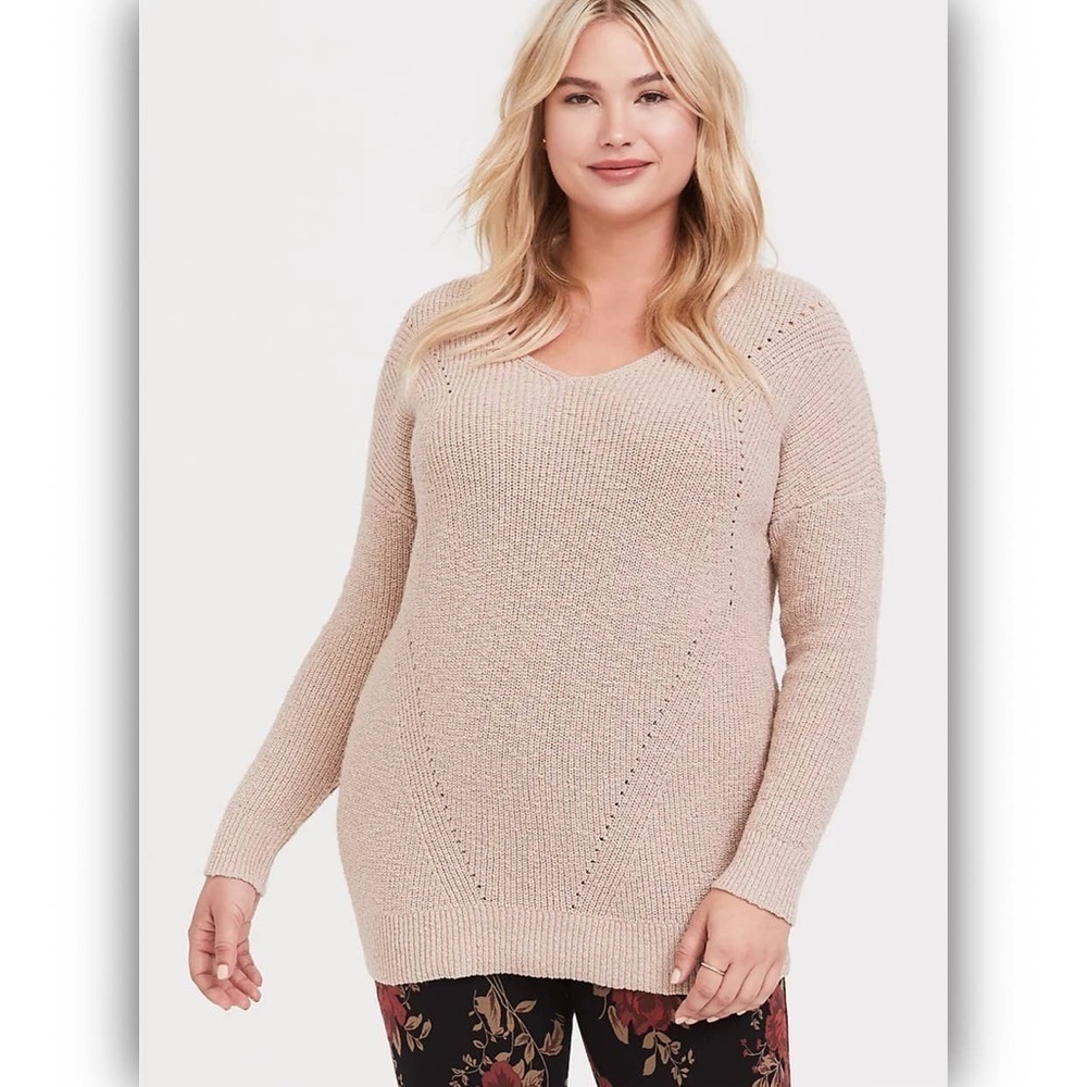 Torrid sz 3 cream ecru cross back sweater sz 3X WT122
